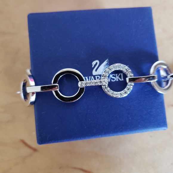 Bracelet - Picture 2 of 4